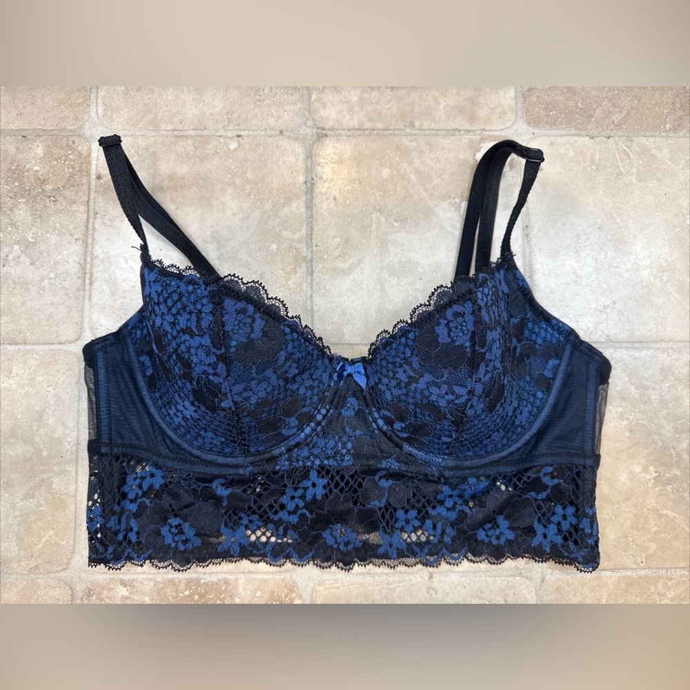 Adore Me 34C Bra Floral Lace Demi Longline Underwire Back Closure Blue Black